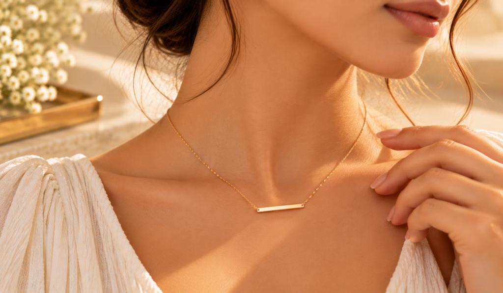 bar necklace